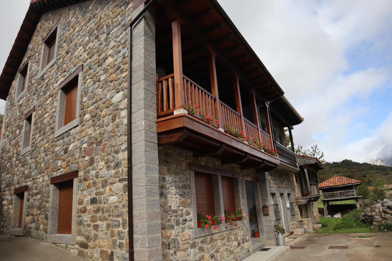 Casa Rural Pambuches Soto De Valdeon Esterno foto