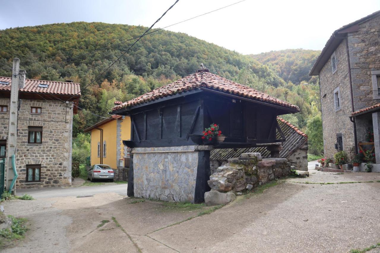Casa Rural Pambuches Soto De Valdeon Esterno foto
